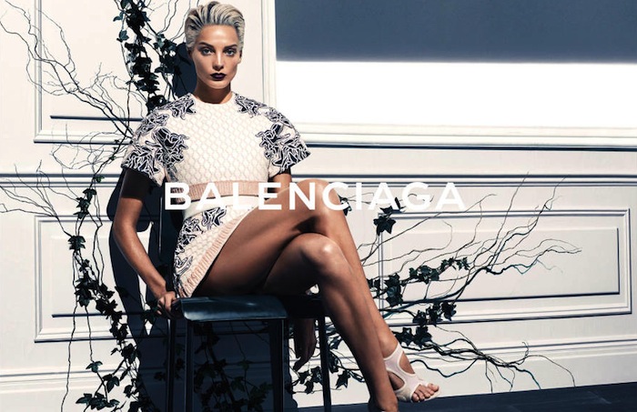 Thương hiệu Balenciaga đang là hãng thời trang phát triển nhanh nhất tập  đoàn Kering  Tập đoàn dệt may Việt Nam