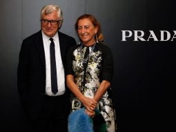 Tình yêu của Miuccia Prada đã làm nên đế chế thời trang Prada như thế nào?