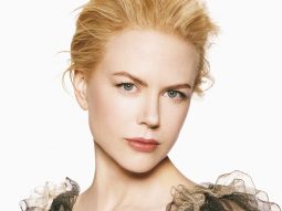Nicole Kidman lột xác trong quảng cáo mới của Jimmy Choo