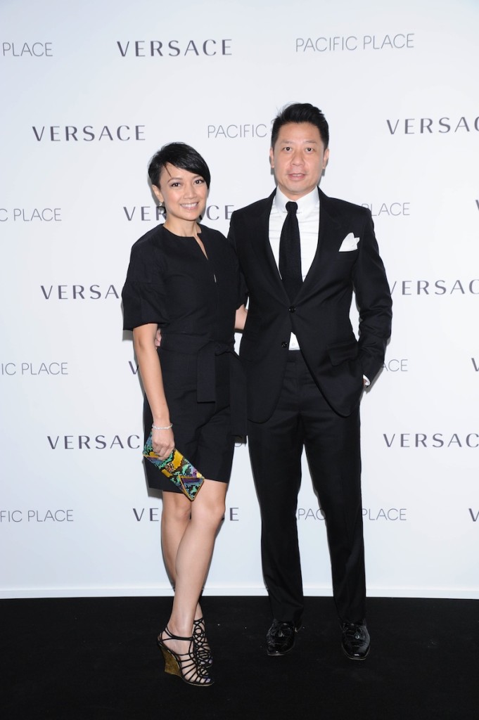 (L to R) Ms. Winnie Young and her husband Mr. Simon Wong