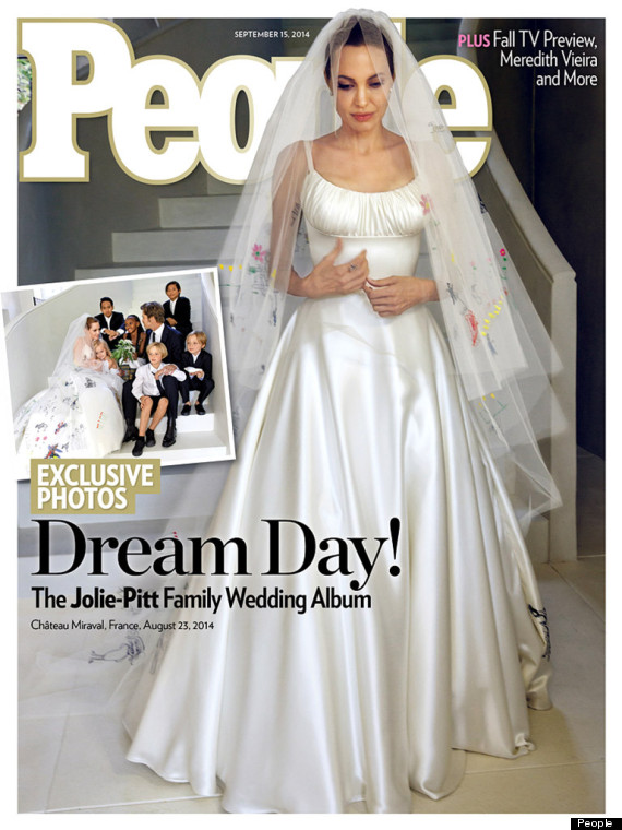 10 mẫu váy cưới nổi tiếng nhờ Angelina Jolie  Váy cưới cô dâu   HappyWeddingvn