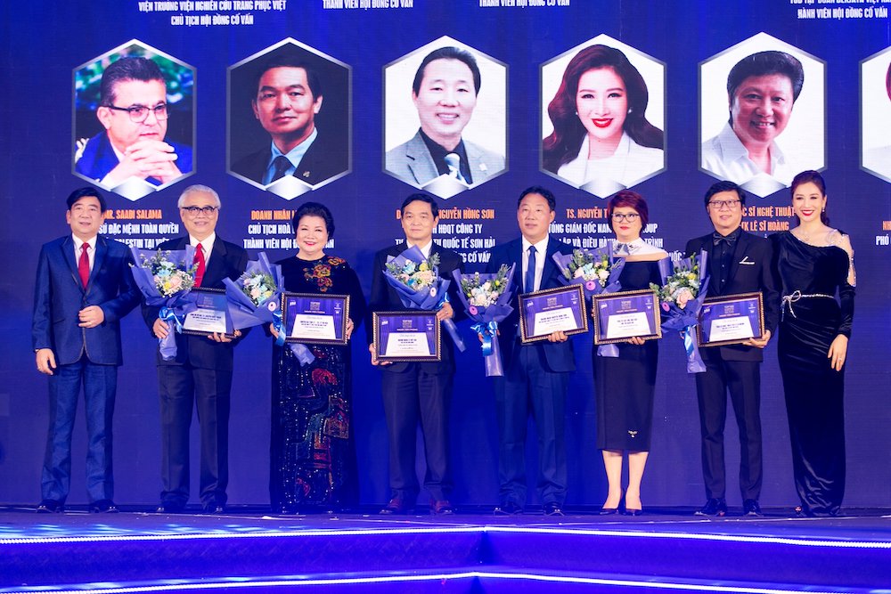 Lễ vinh danh Top 100 Phong Cách Doanh Nhân - Người Tiên Phong 2021-2022