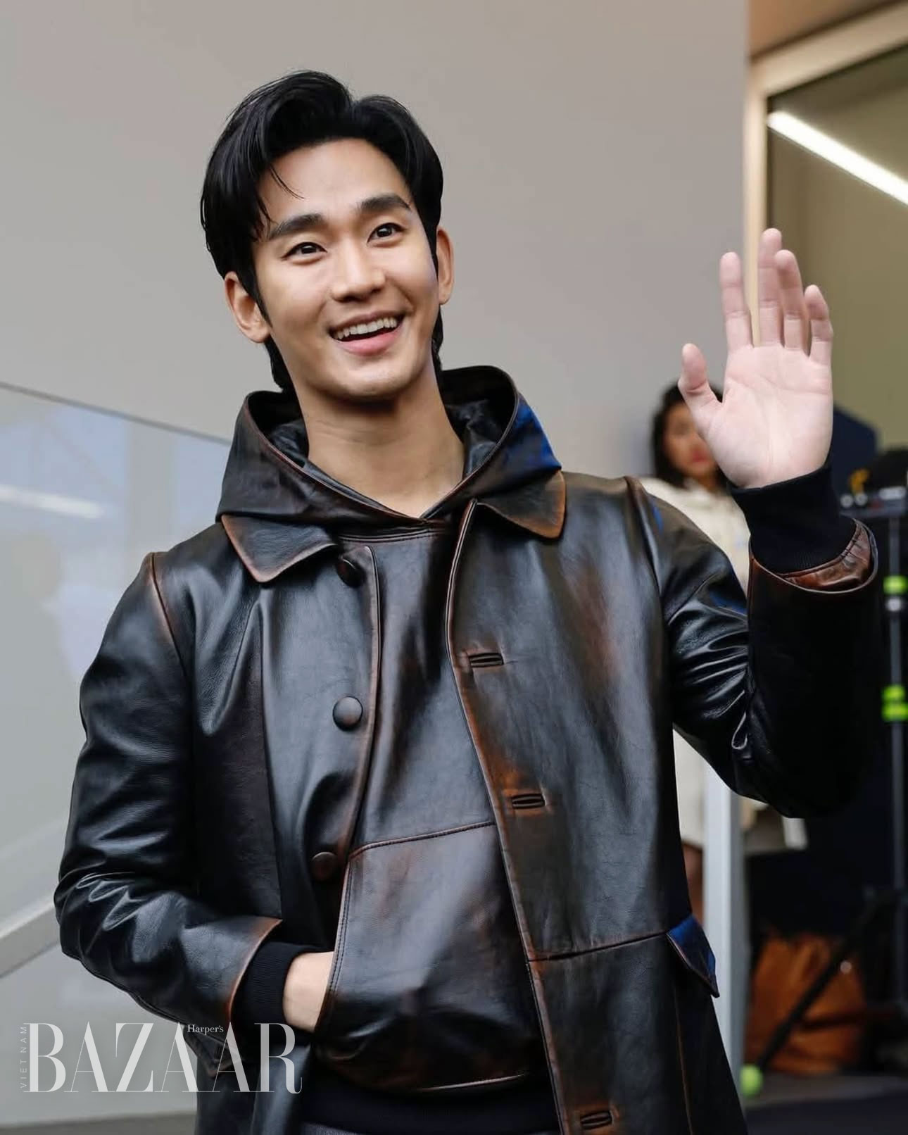 front row prada men thu dong 2025 milan kim soo hyun 02