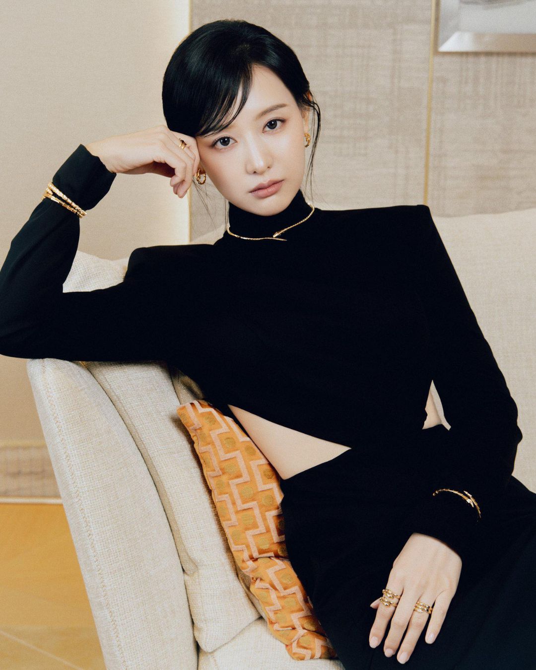 bzvn-kim-ji-won-bvlgari (1)