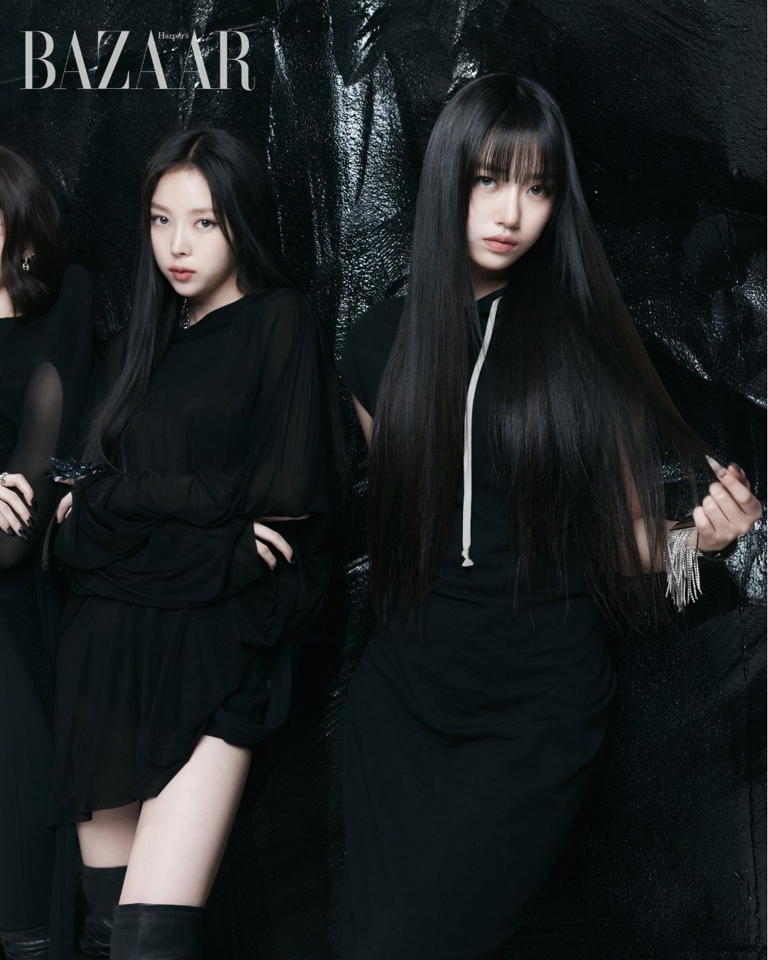 bzvn-meovv-hands-up (2)