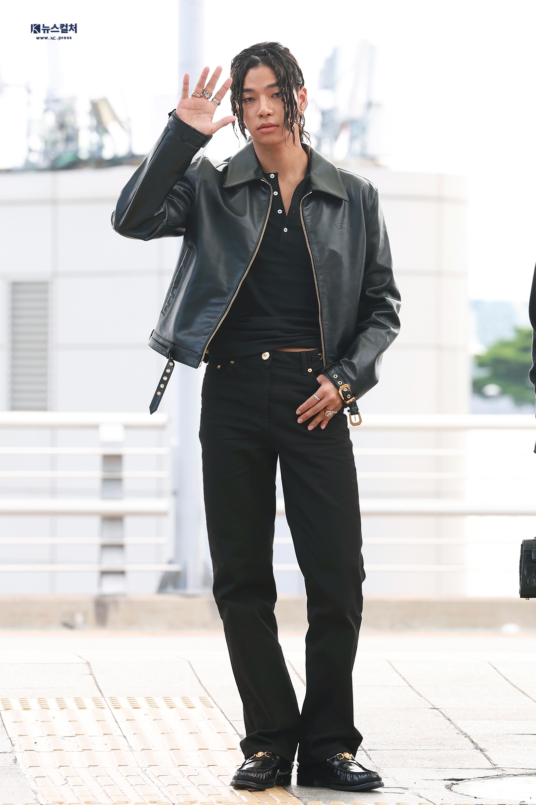 bzvn-allday-project-versace-xuan-he-202600005