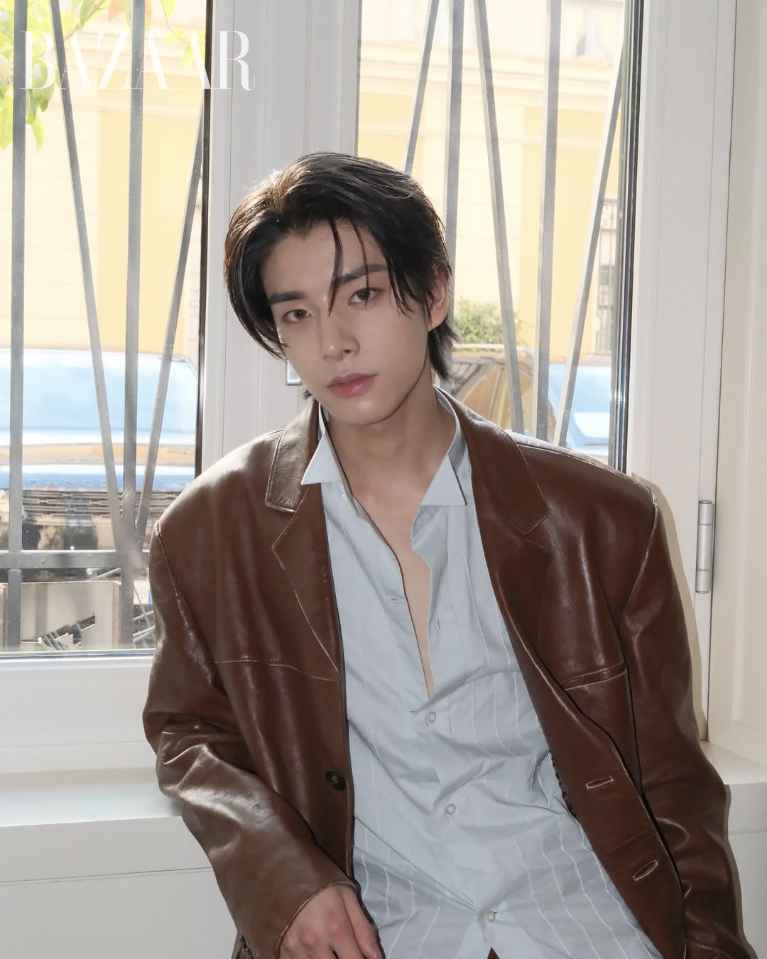 bzvn-front-row-prada-xuan-he-2026-enhypen00003