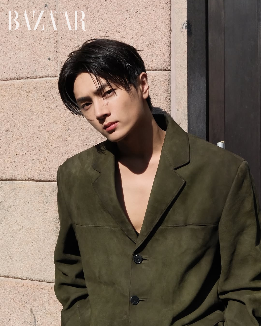 bzvn-front-row-prada-xuan-he-2026-enhypen00005