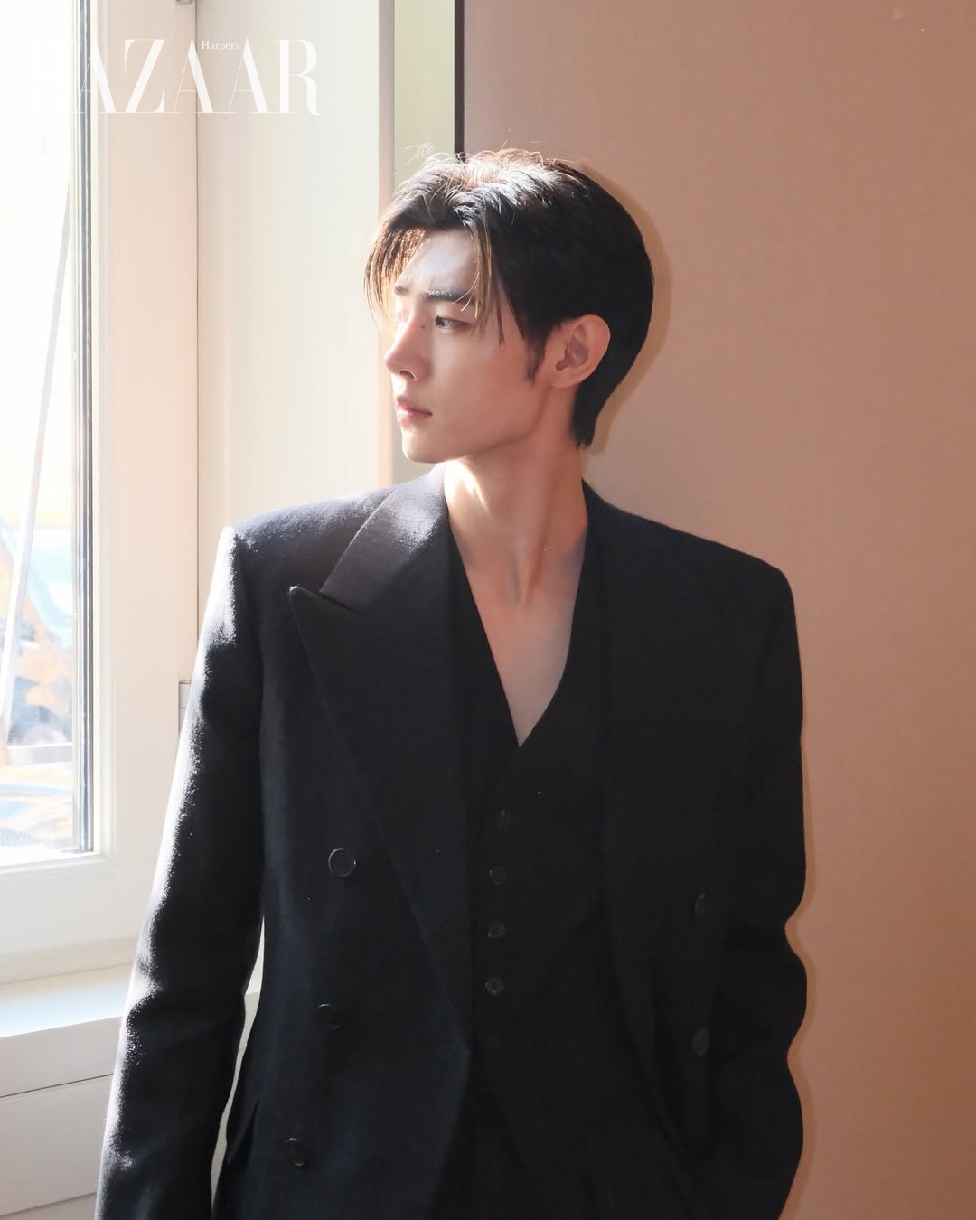 bzvn-front-row-prada-xuan-he-2026-enhypen00007