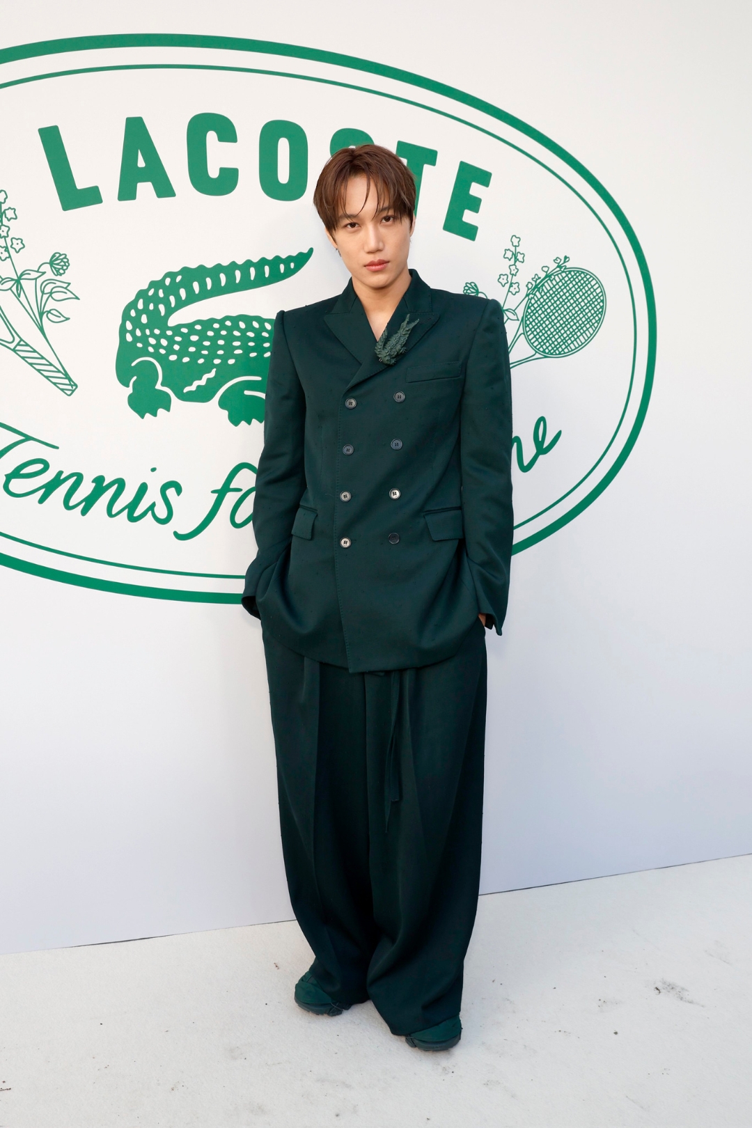 bzvn-lacoste-xuan-he-2026-khach-moi-tham-du-kai-exo