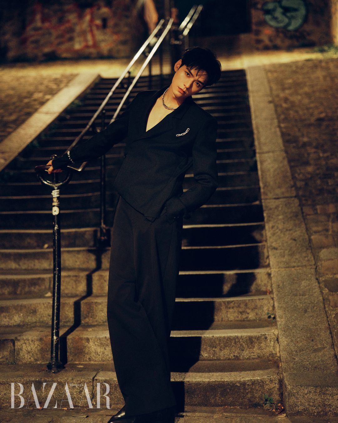 bzvn-messika-cung-tuan-10