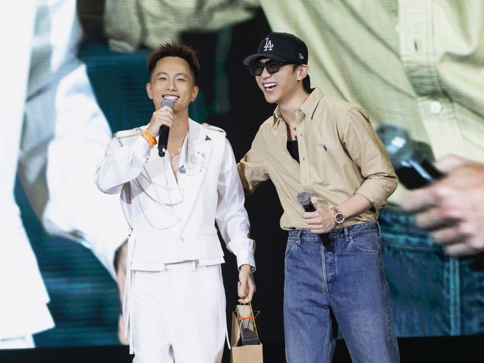 bzvn-rhymastic-dau-ai-yeu-nghe-thuat-den-the-5