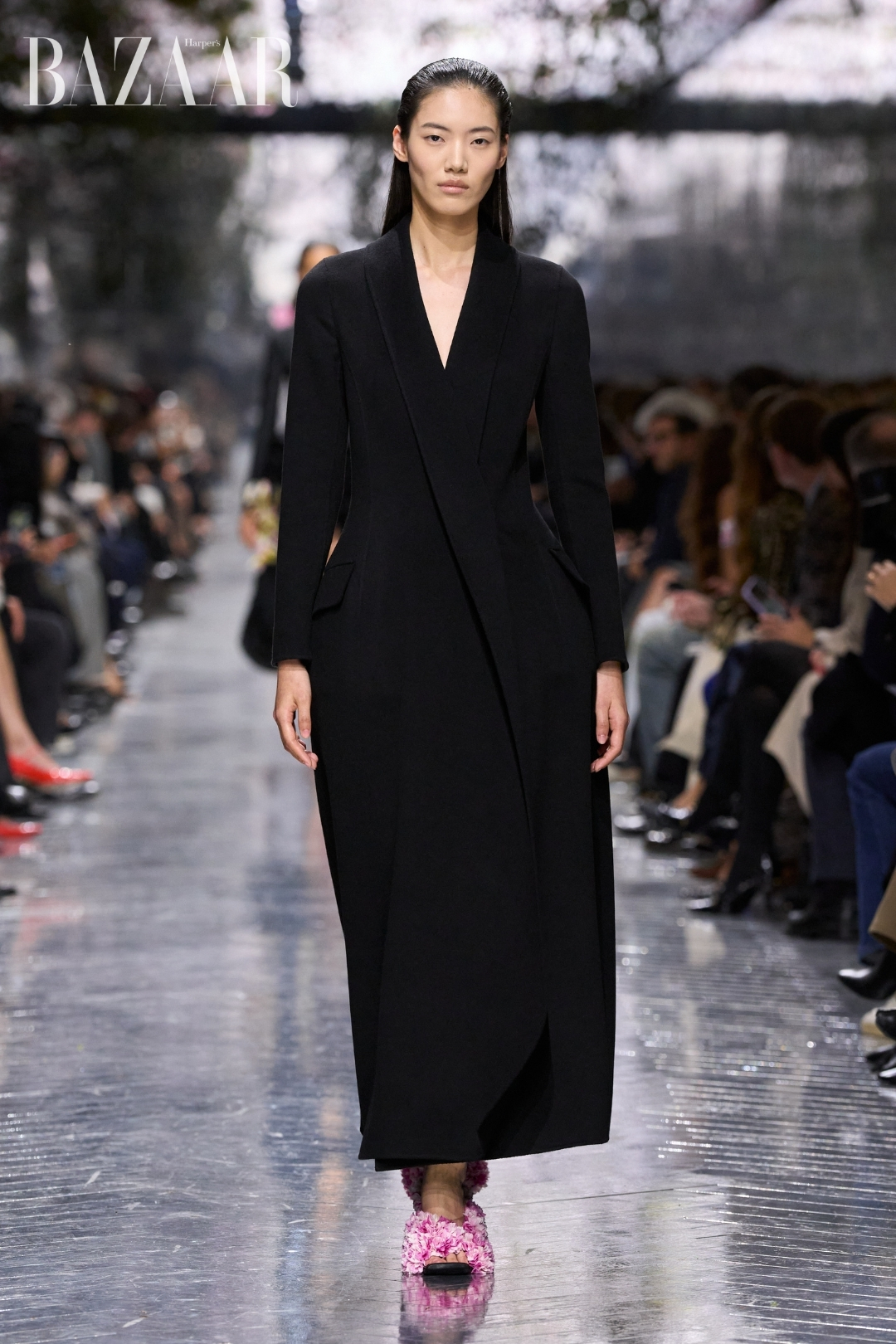 bzvn-bst-dior-haute-couture-ss26-xuan-he-2026-jonathan-anderson (31)