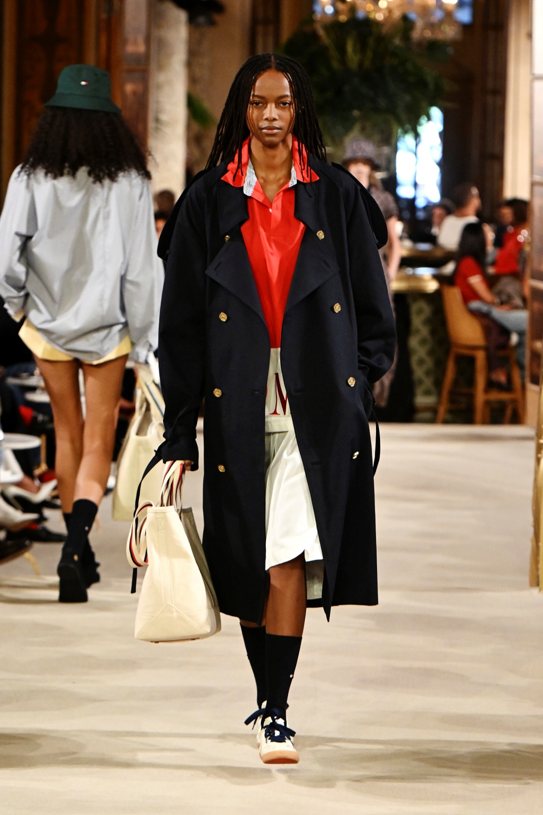 phong-van-interview-tommy-hilfiger